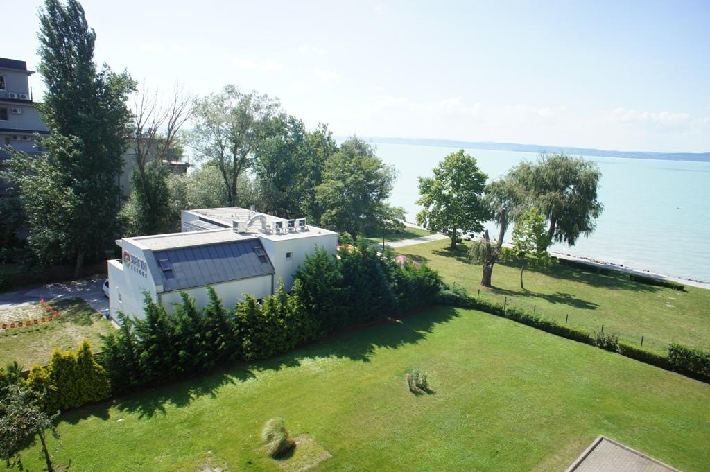 Panorama Beach Apartmanok Siofok Bagian luar foto
